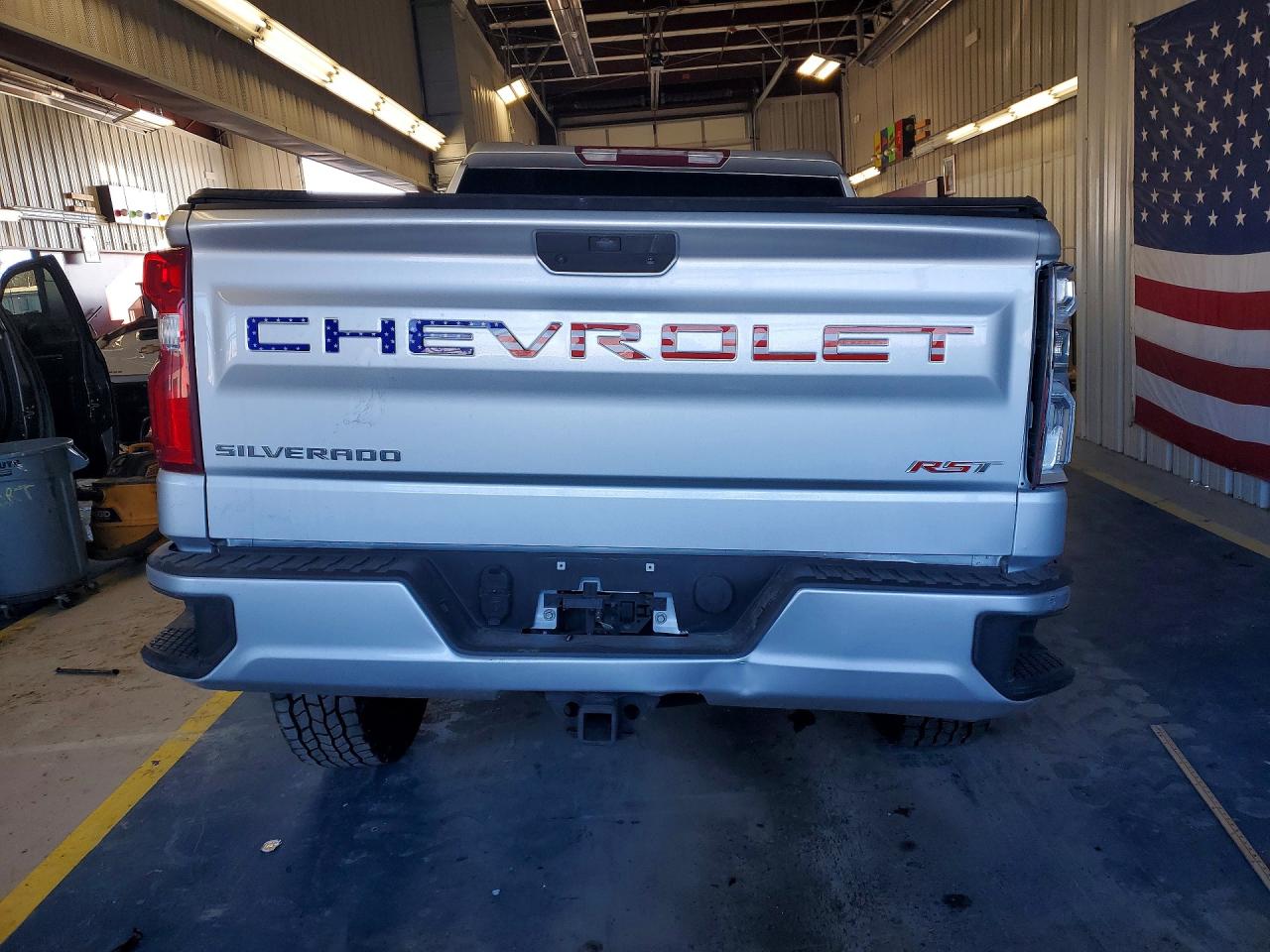 2020 CHEVROLET SILVERADO K1500 RST photo 16