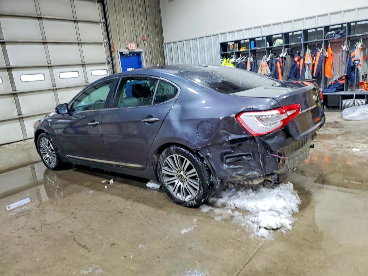 2015 KIA CADENZA PREMIUM photo 2