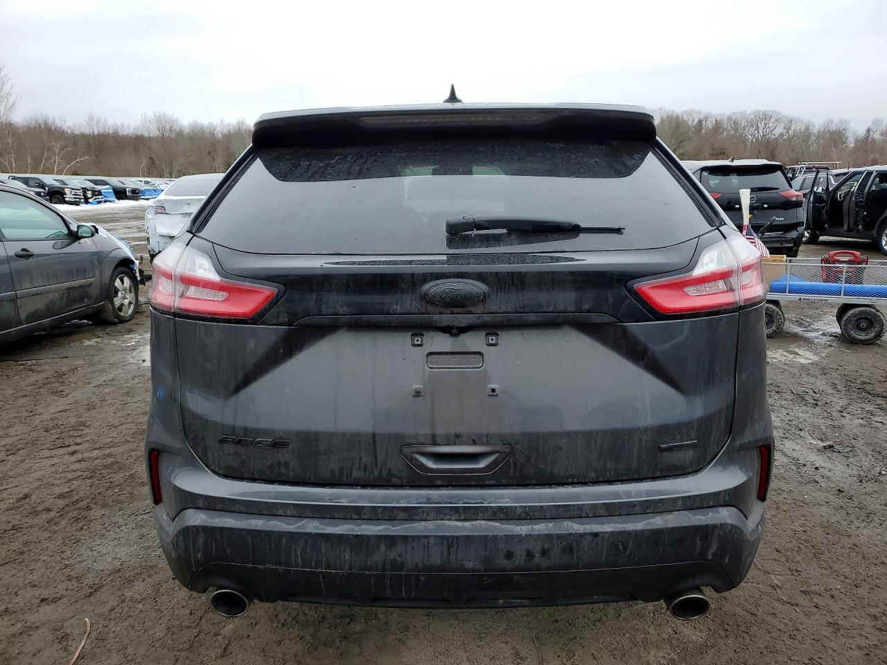 2019 FORD EDGE SE photo 16
