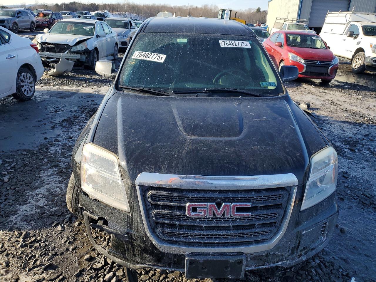 2017 GMC TERRAIN SLE photo 5