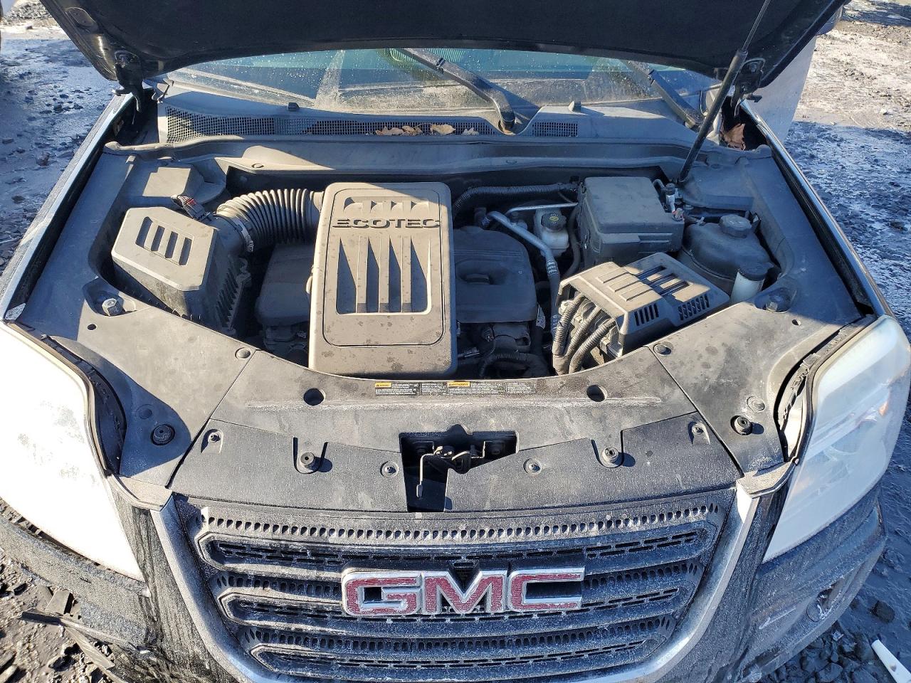 2017 GMC TERRAIN SLE photo 12