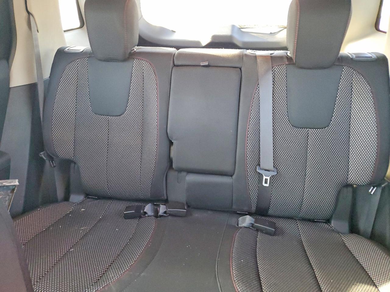 2017 GMC TERRAIN SLE photo 10