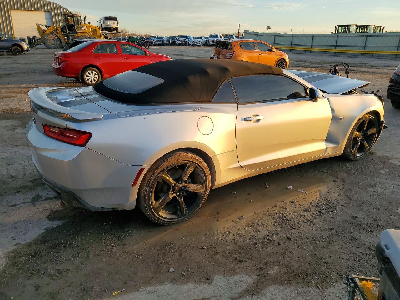 2017 CHEVROLET CAMARO LT photo 3
