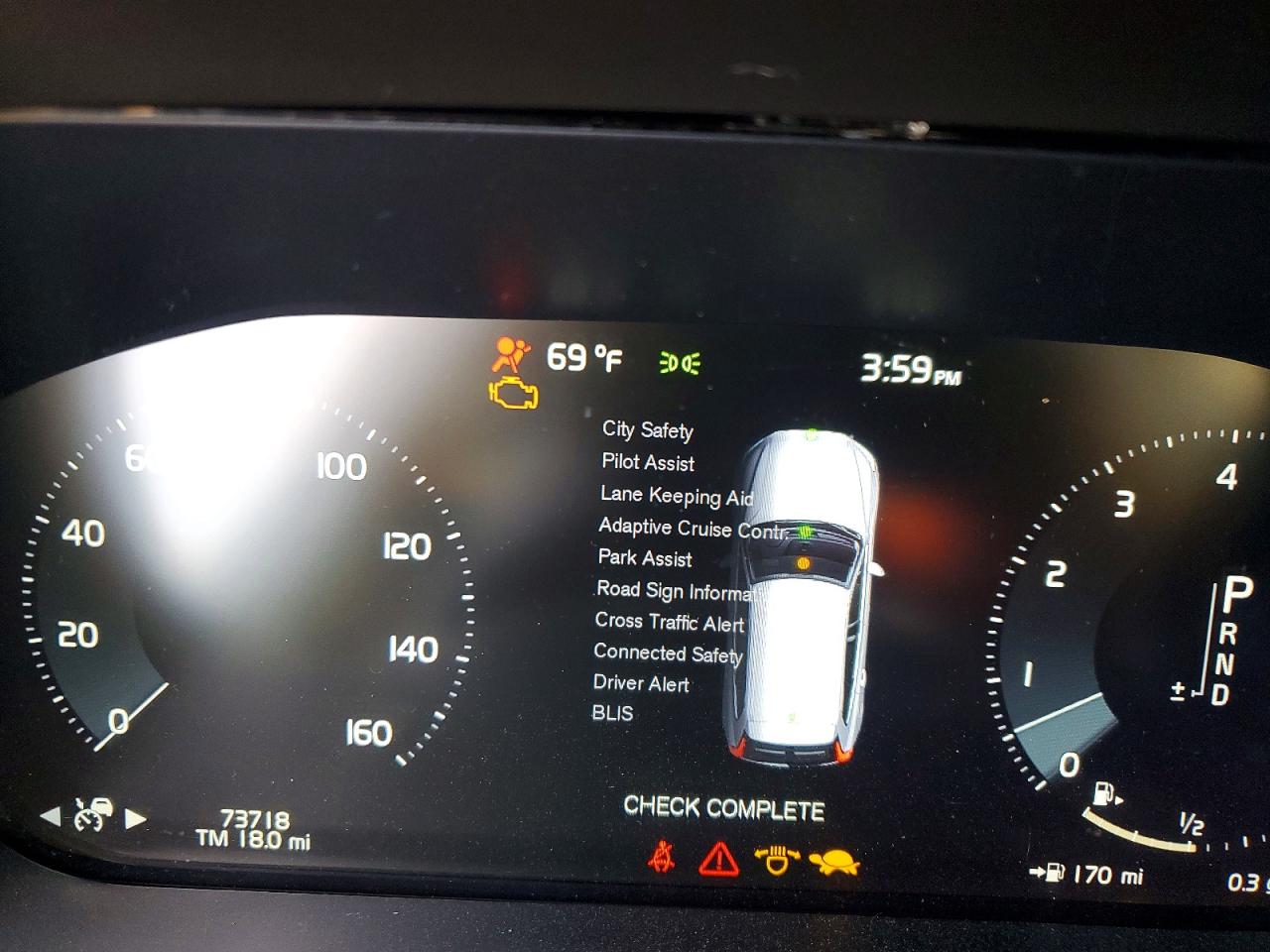 2021 VOLVO XC60 T5 R-DESIGN photo 25