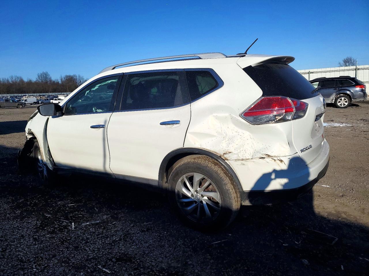 2014 NISSAN ROGUE SL photo 2