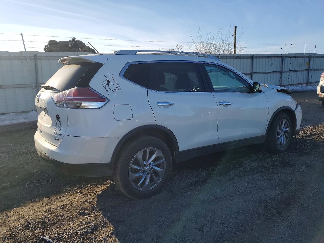 2014 NISSAN ROGUE SL photo 3