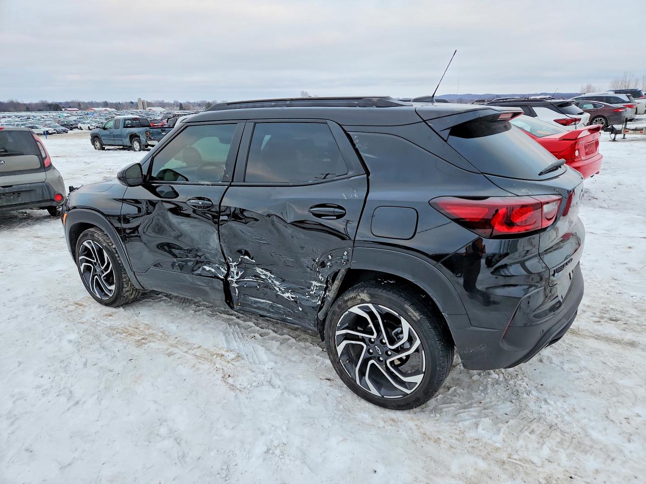 2025 CHEVROLET TRAILBLAZER RS photo 2
