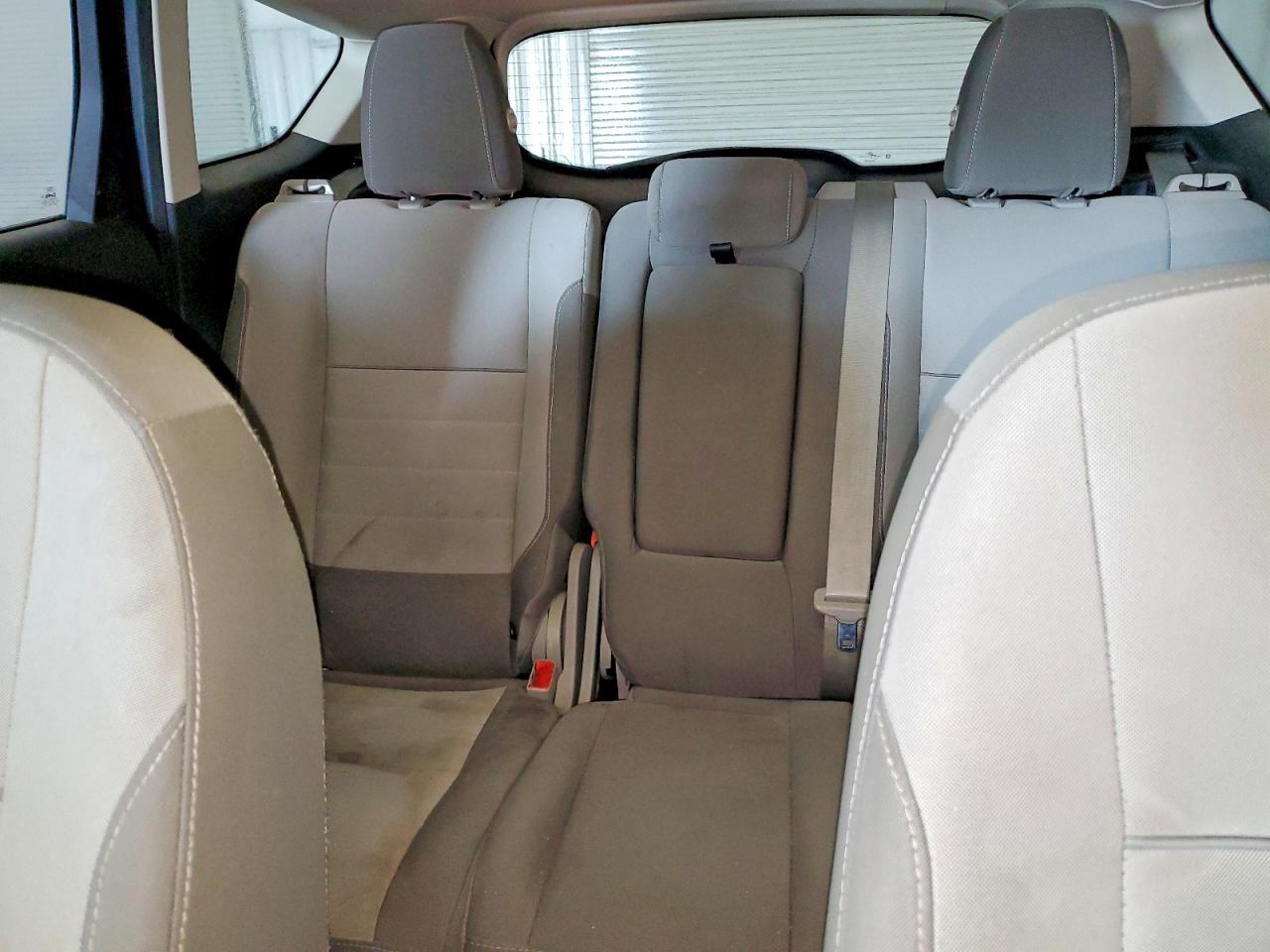 2014 FORD ESCAPE SE photo 19
