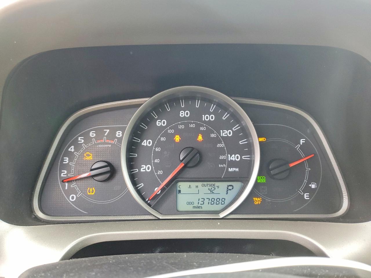 2015 TOYOTA RAV4 LE photo 9