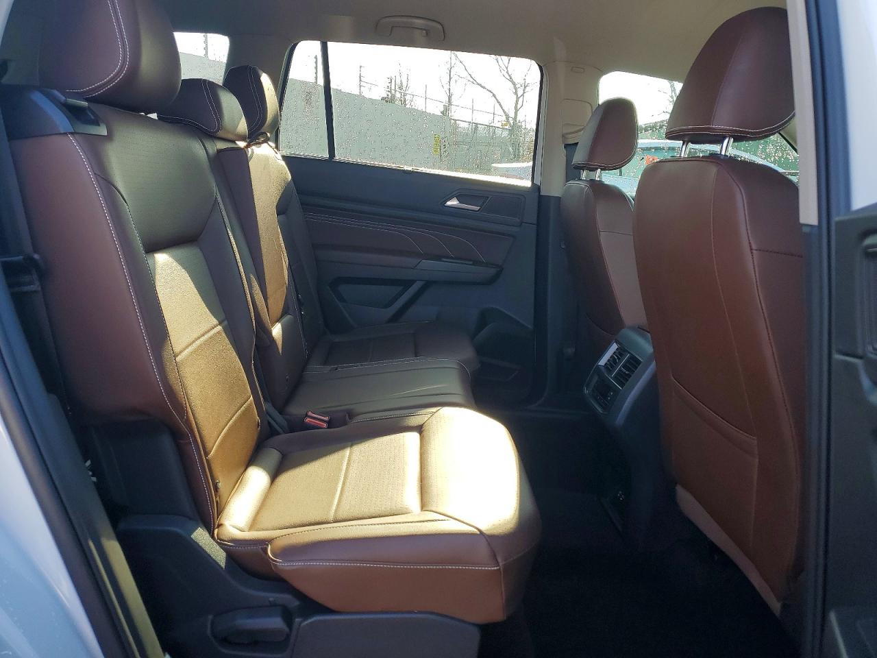 2023 VOLKSWAGEN ATLAS SE photo 21