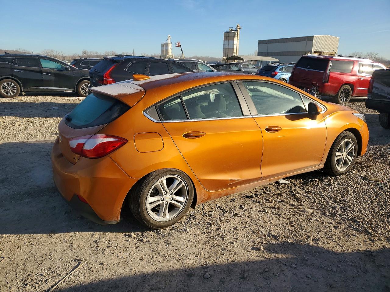 2017 CHEVROLET CRUZE LT photo 3