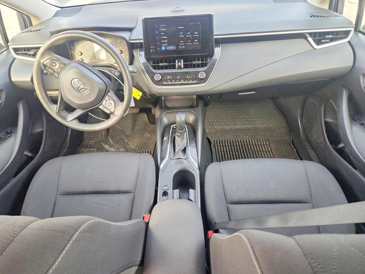 2023 TOYOTA COROLLA LE photo 8