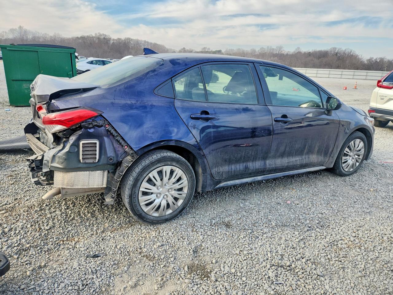 2023 TOYOTA COROLLA LE photo 3