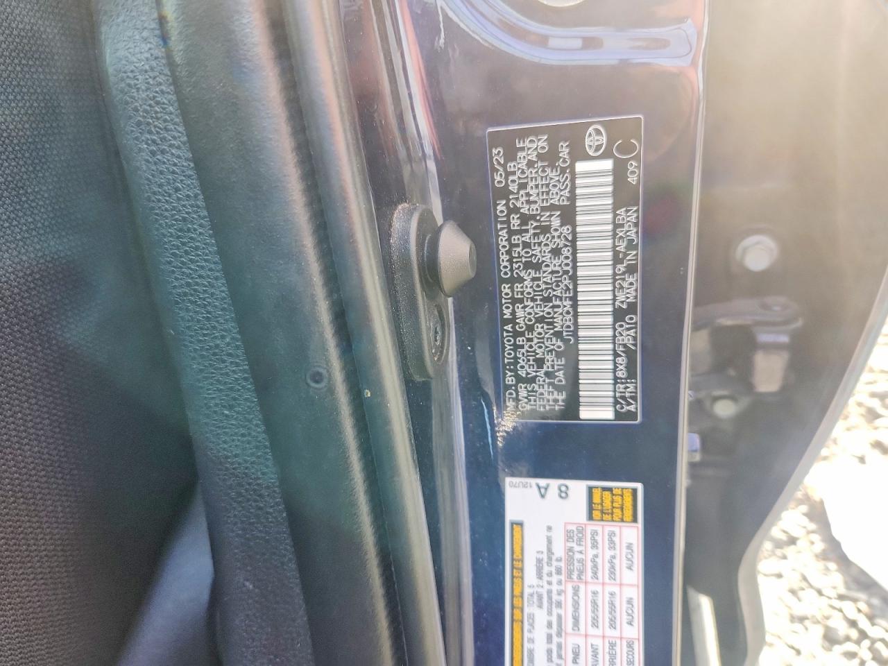 2023 TOYOTA COROLLA LE photo 12