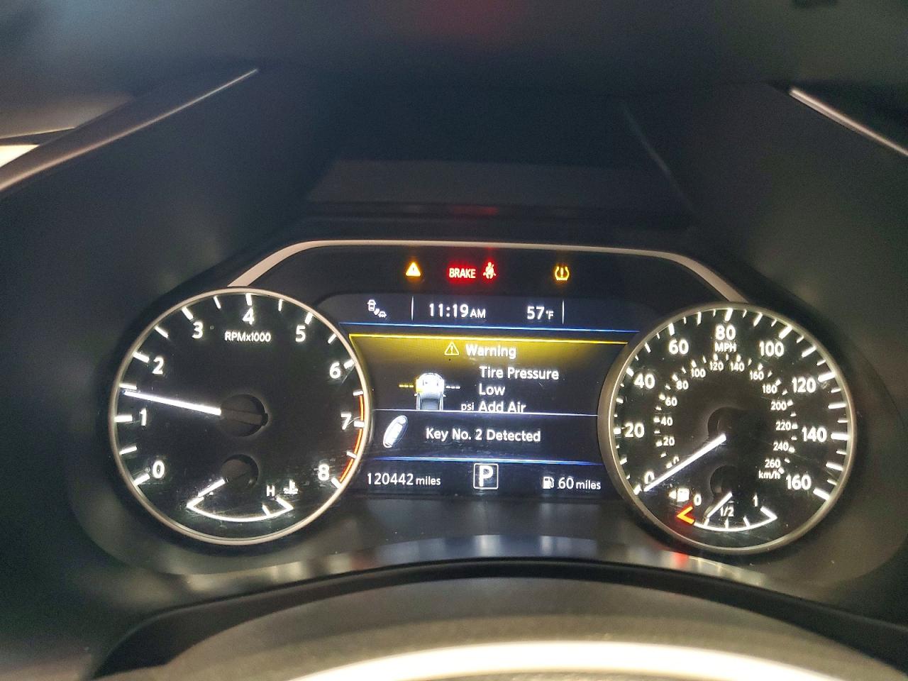 2015 NISSAN MURANO S photo 17