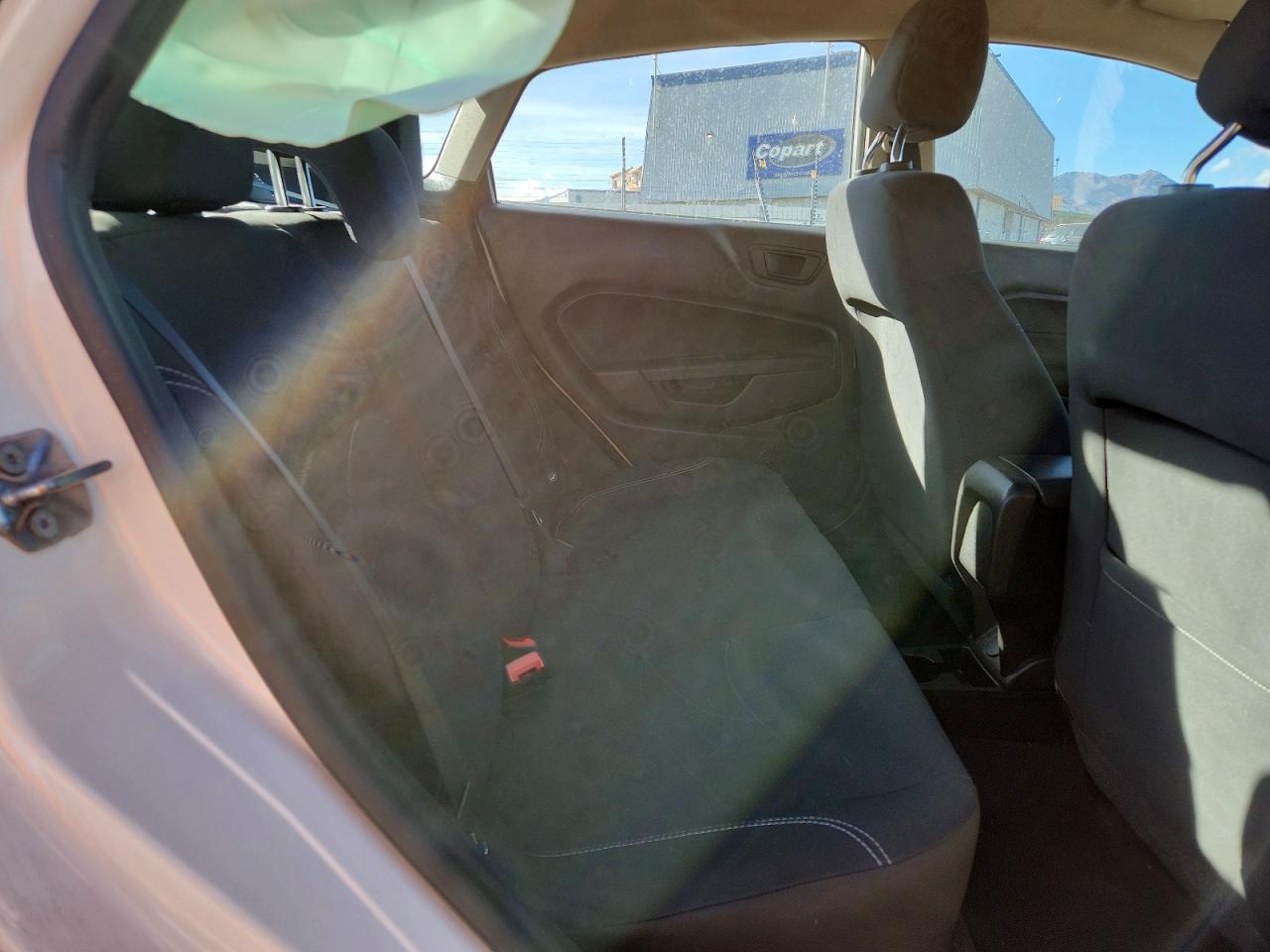 2019 FORD FIESTA SE photo 28