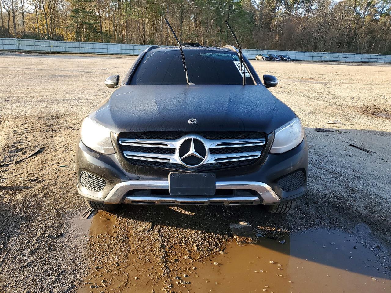 2018 MERCEDES-BENZ GLC 300 photo 5