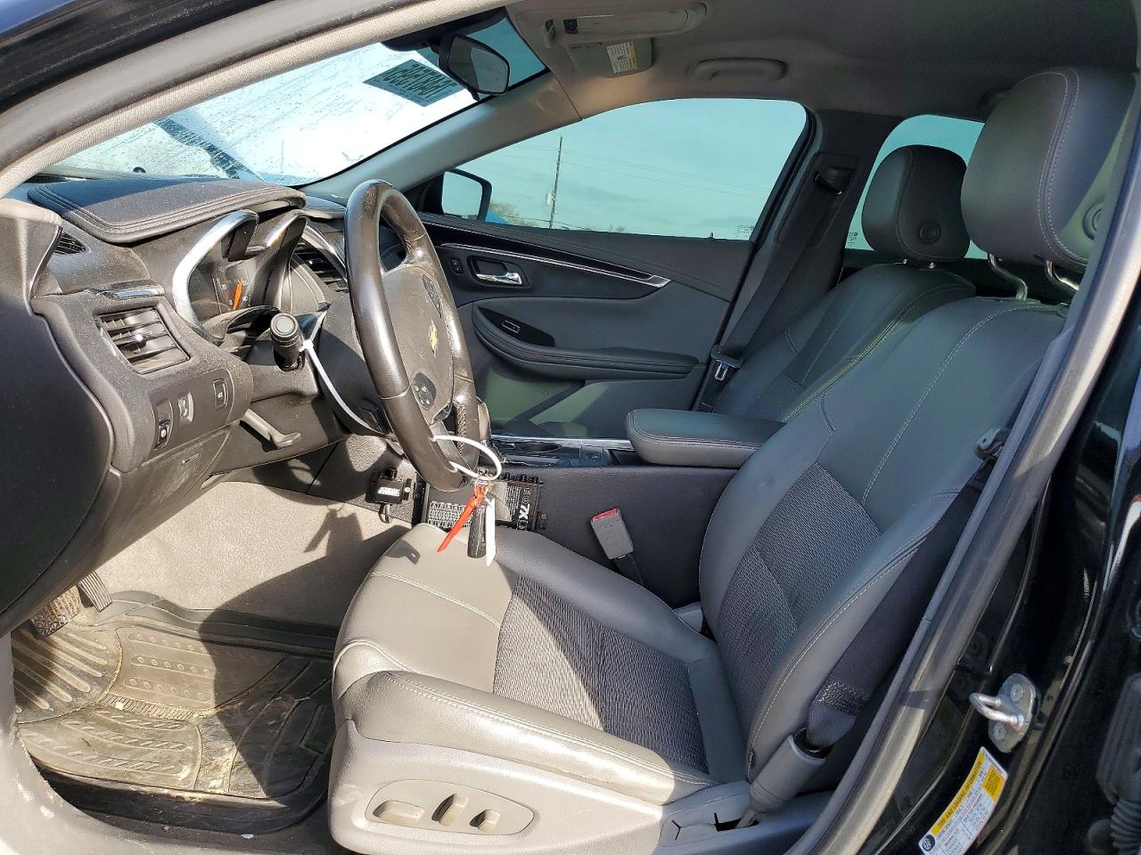 2018 CHEVROLET IMPALA LT photo 13