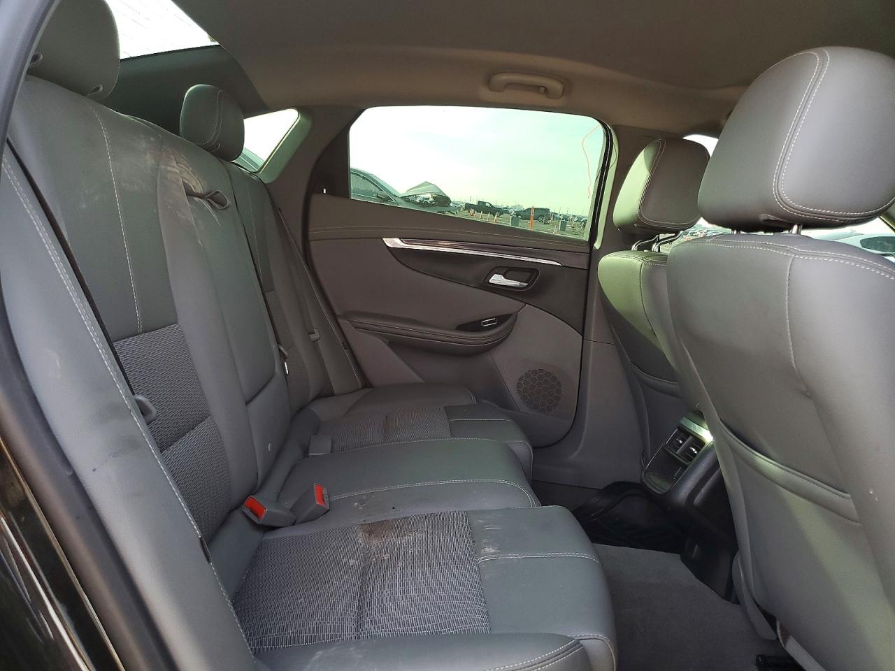 2018 CHEVROLET IMPALA LT photo 19