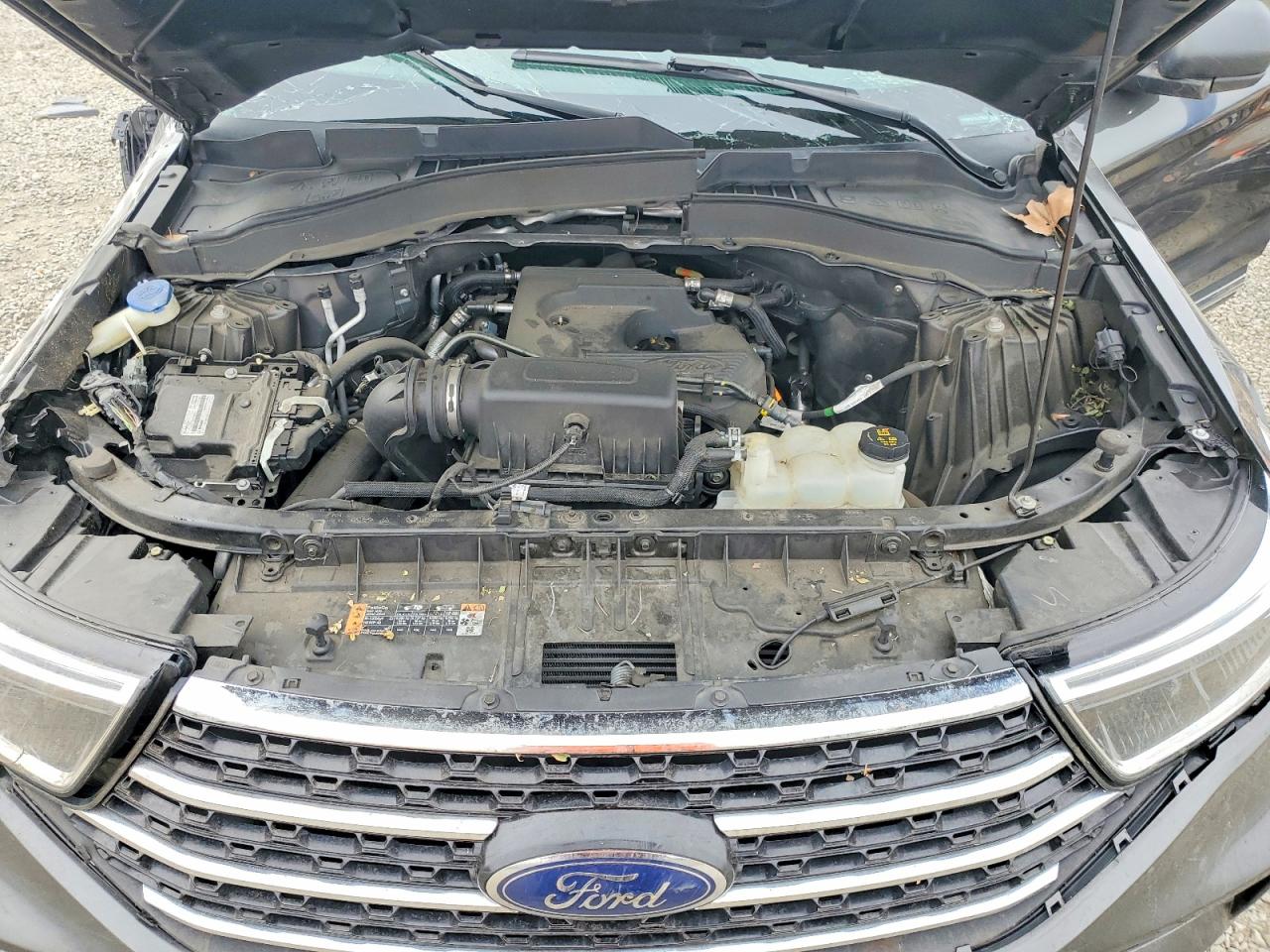 2020 FORD EXPLORER XLT photo 34