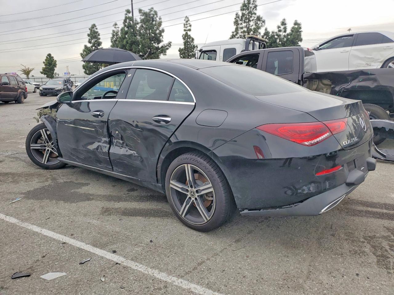 2021 MERCEDES-BENZ CLA 250 photo 2