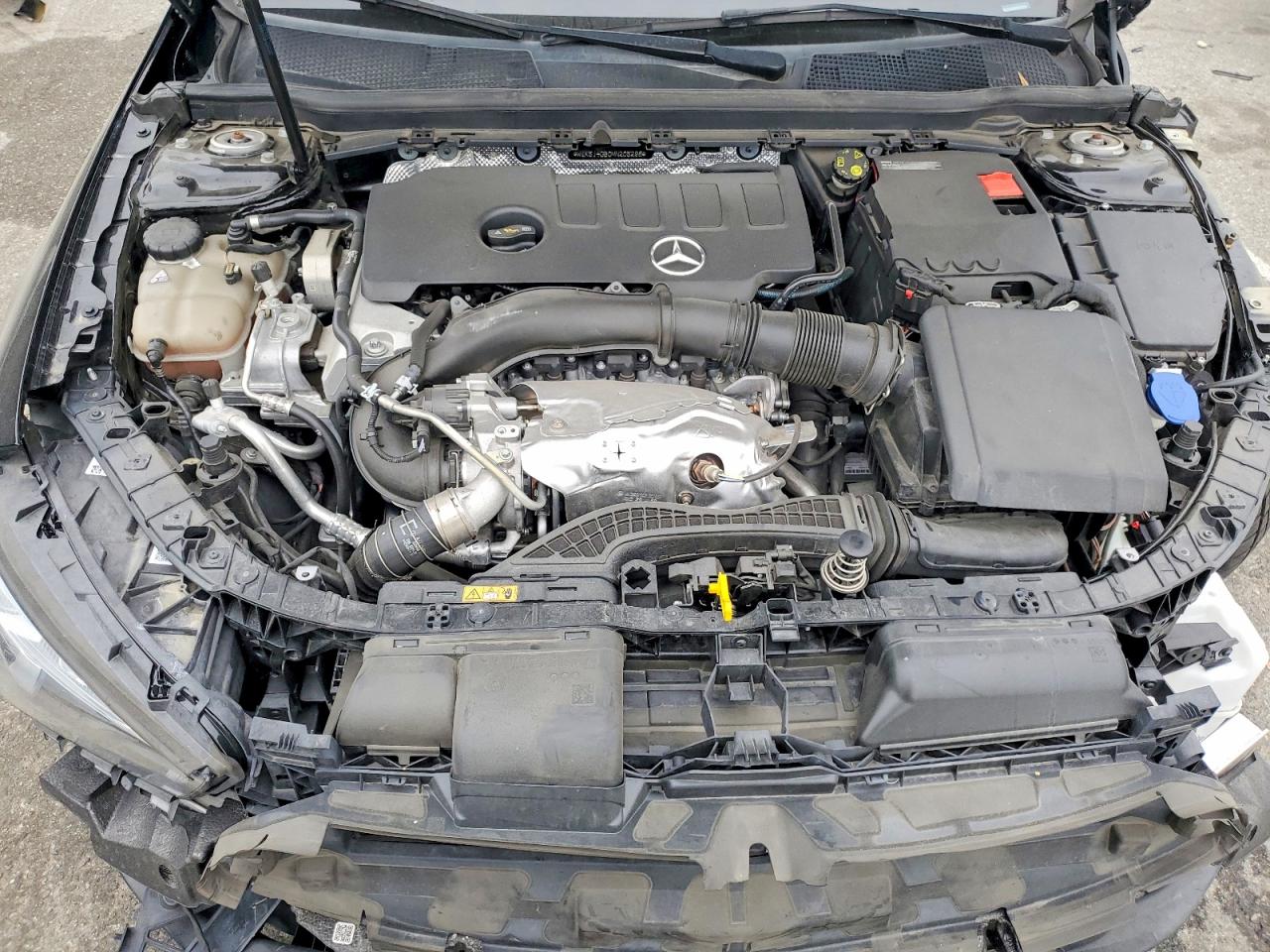 2021 MERCEDES-BENZ CLA 250 photo 11