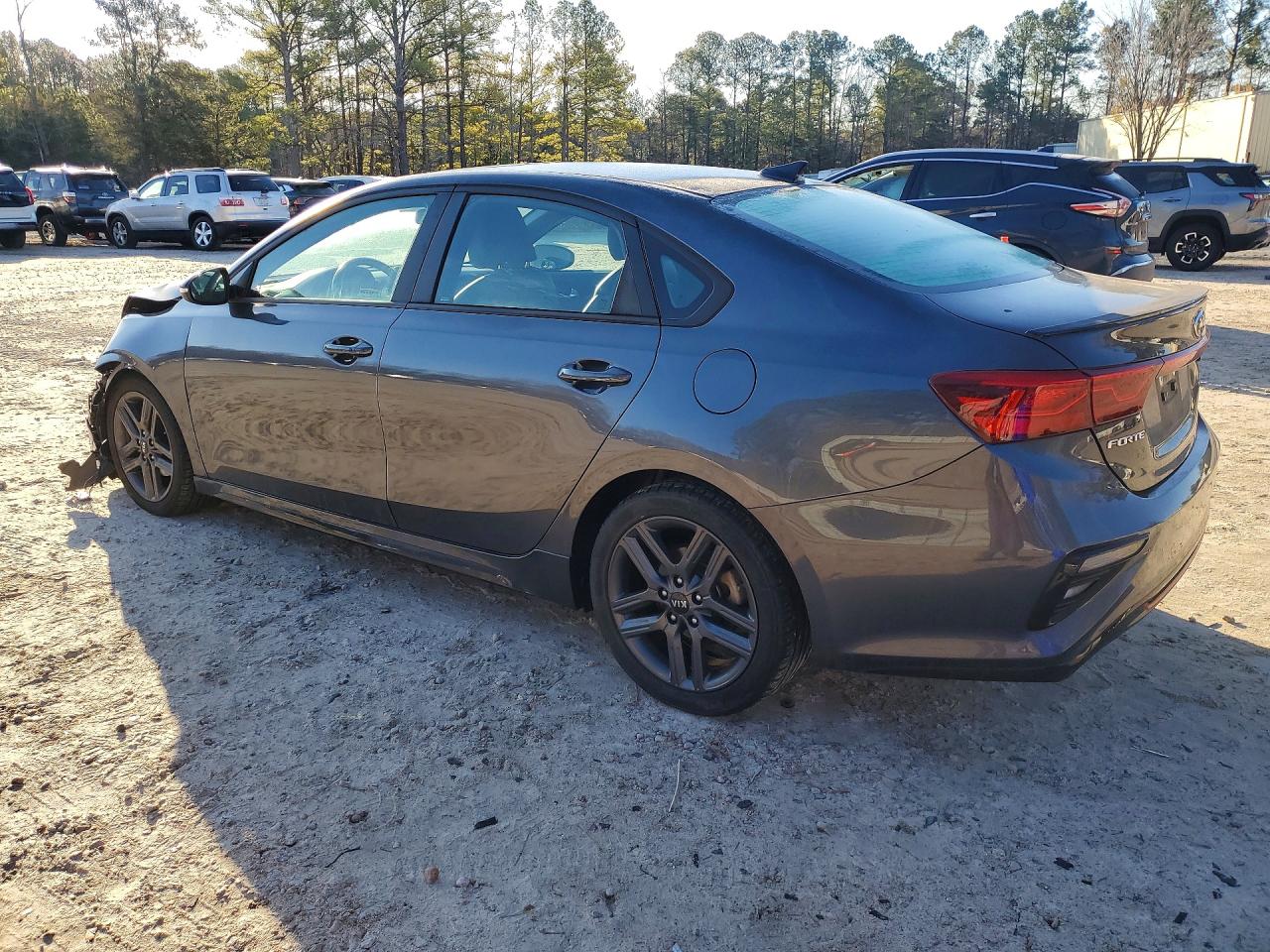 2020 KIA FORTE GT LINE photo 3