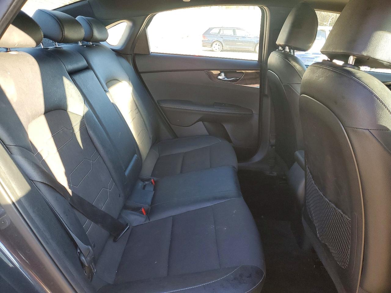 2020 KIA FORTE GT LINE photo 19