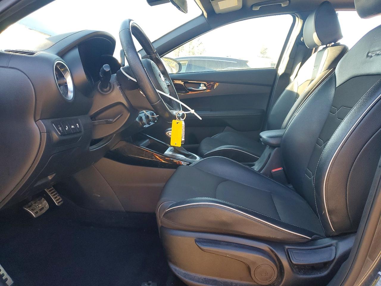 2020 KIA FORTE GT LINE photo 13