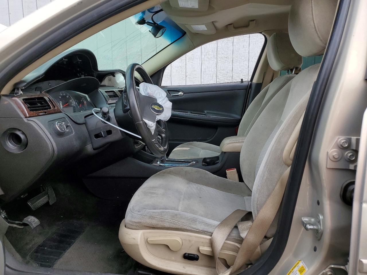 2012 CHEVROLET IMPALA LT photo 13