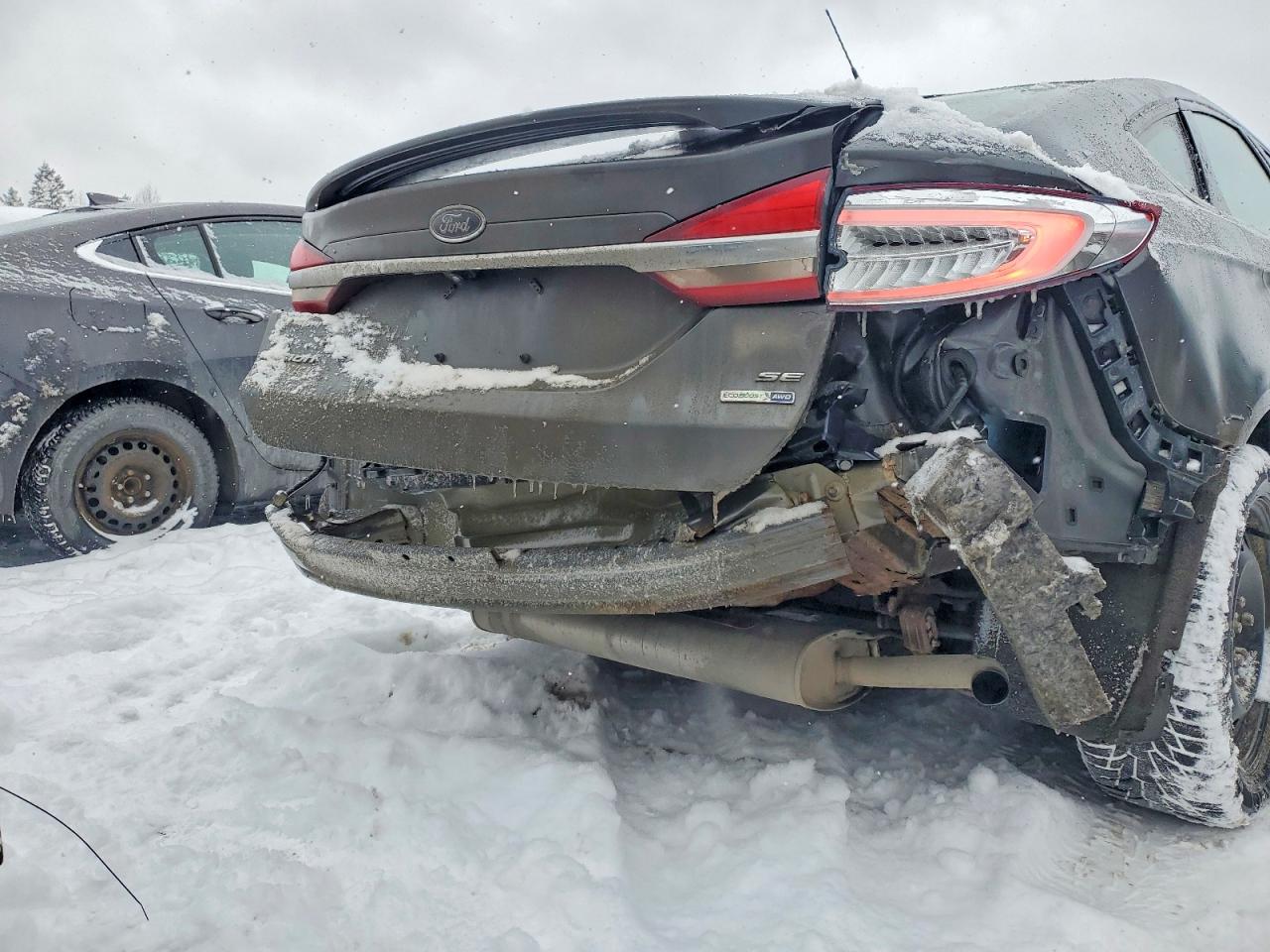 2017 FORD FUSION SE photo 12