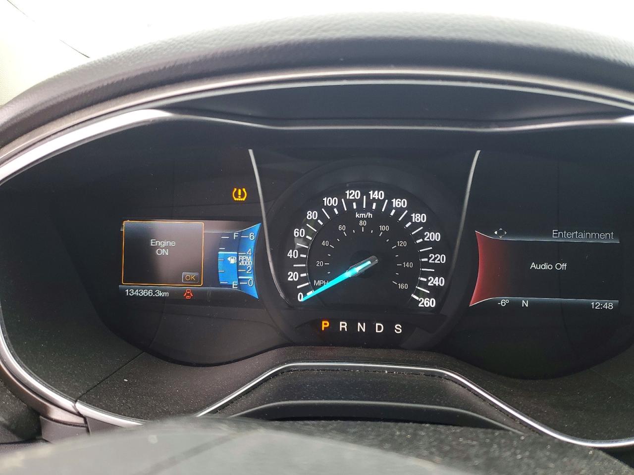 2017 FORD FUSION SE photo 9