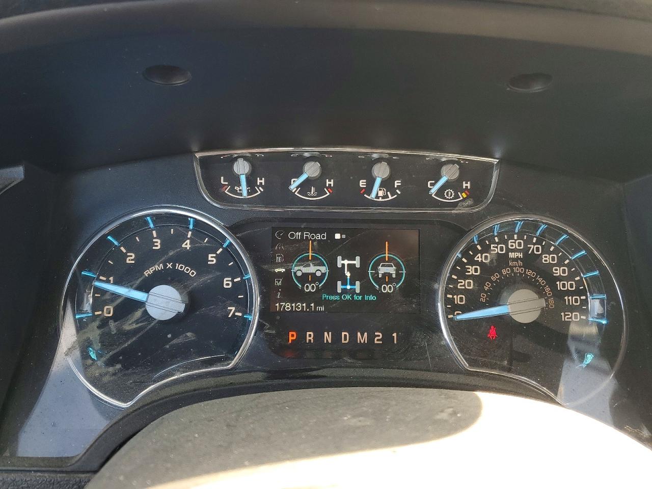 2011 FORD F150 SUPERCREW photo 9