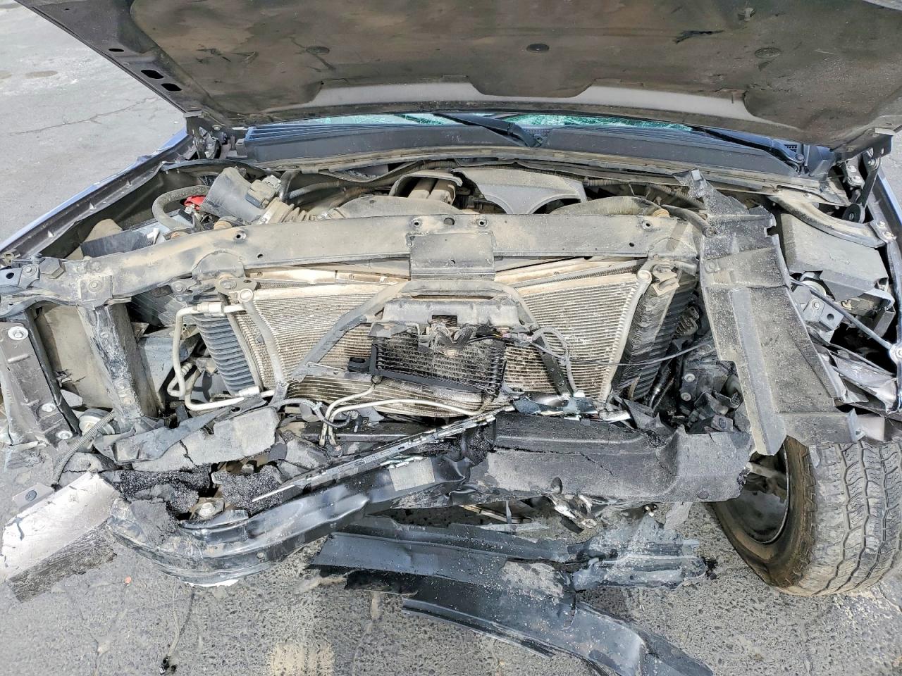 2013 CHEVROLET SUBURBAN K1500 LTZ photo 12