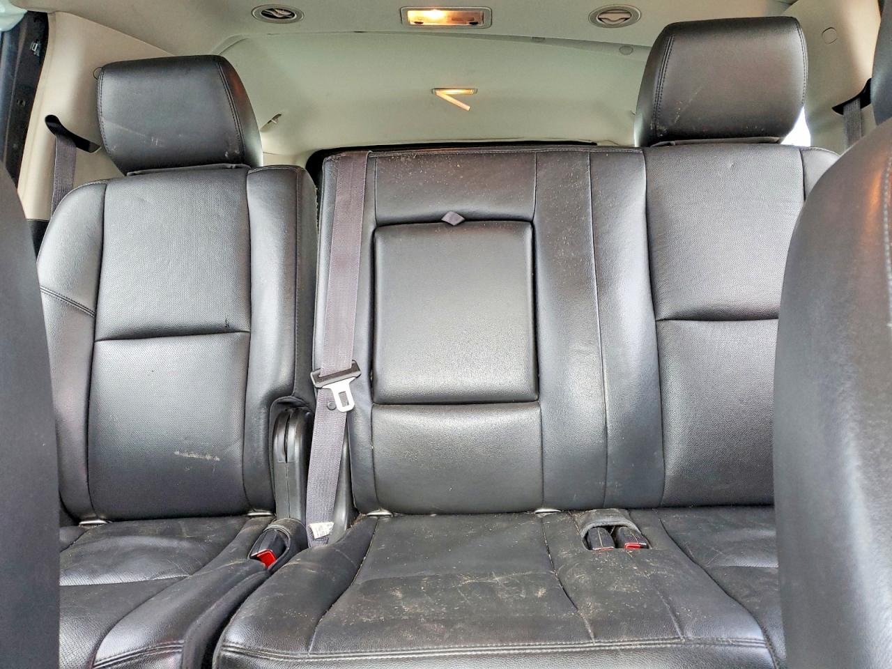 2013 CHEVROLET SUBURBAN K1500 LTZ photo 10