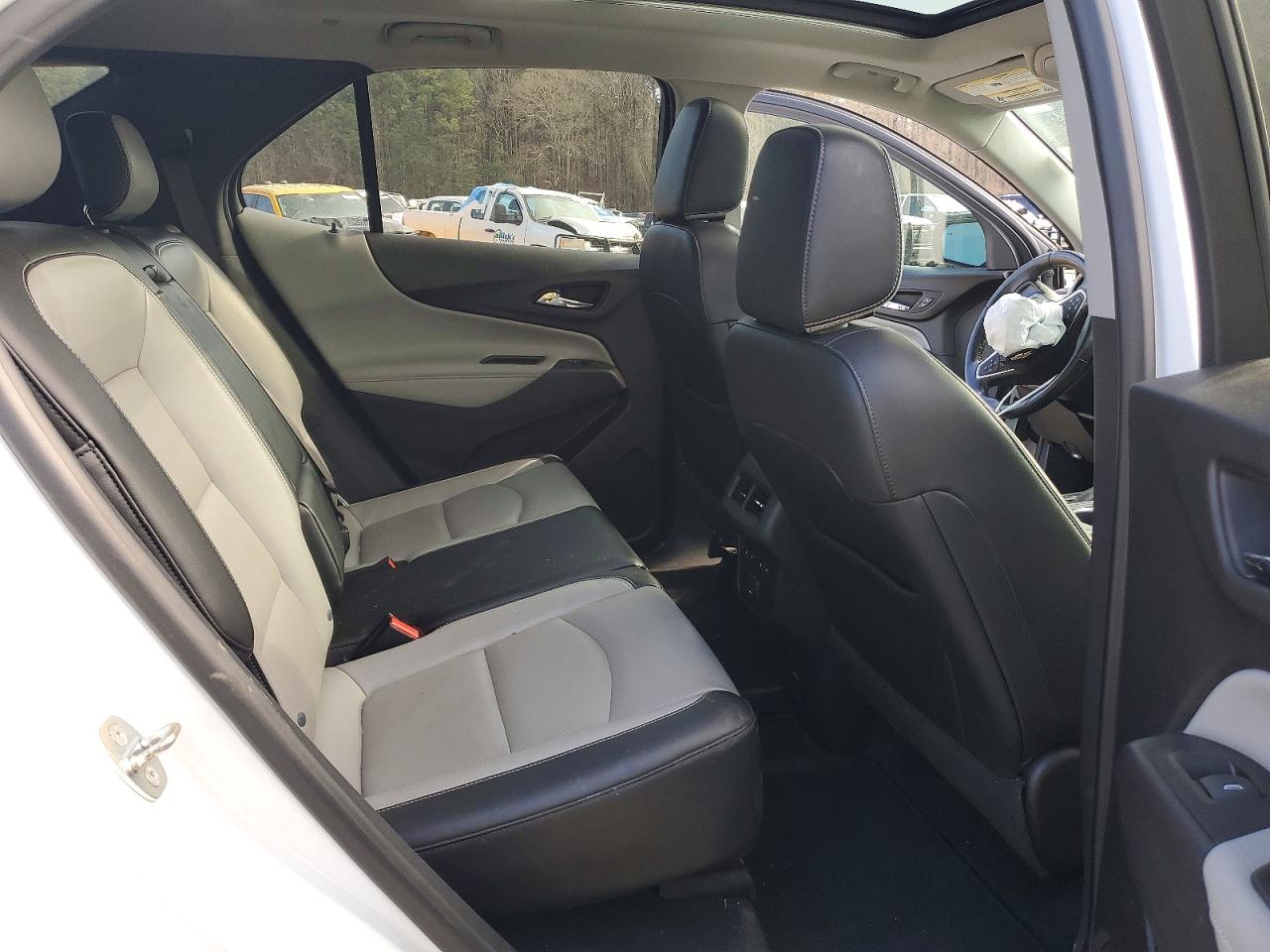 2020 CHEVROLET EQUINOX PREMIER photo 21