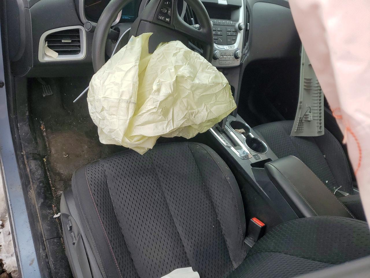 2015 CHEVROLET EQUINOX LS photo 22
