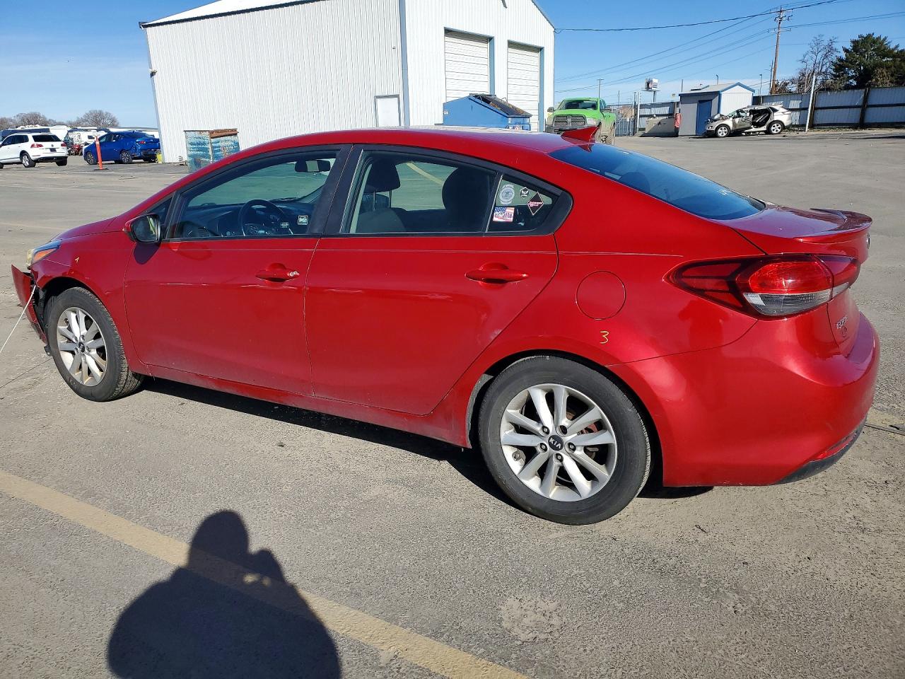 2017 KIA FORTE photo 3
