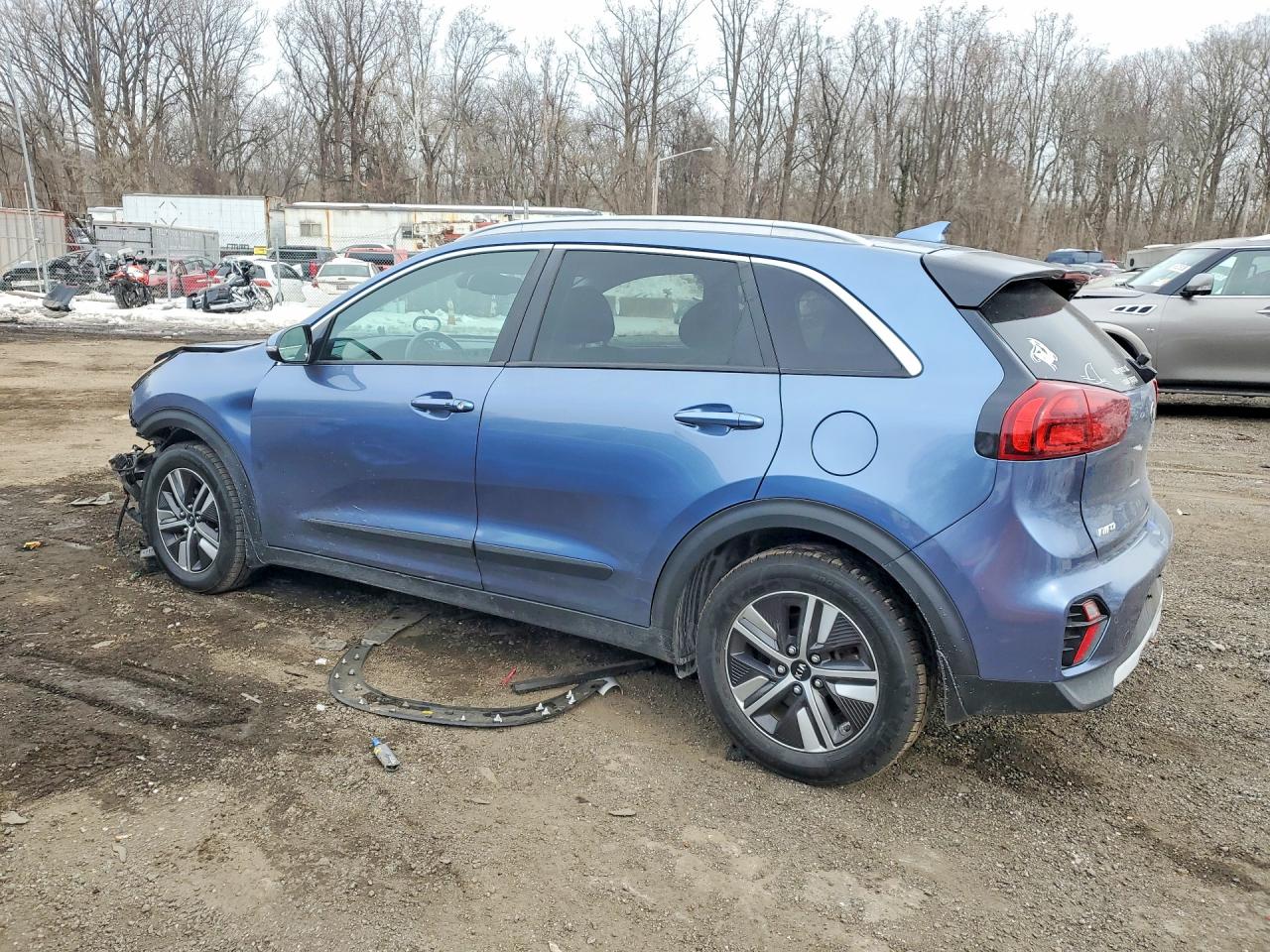 2020 KIA NIRO EX PREMIUM photo 2