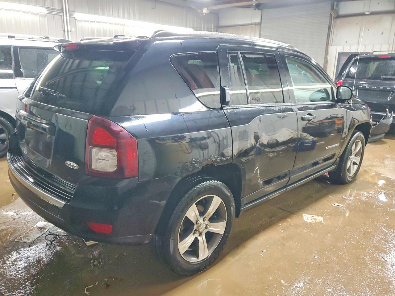 2017 JEEP COMPASS LATITUDE photo 3