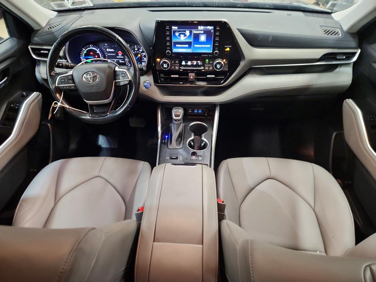 2022 TOYOTA HIGHLANDER HYBRID XLE photo 8