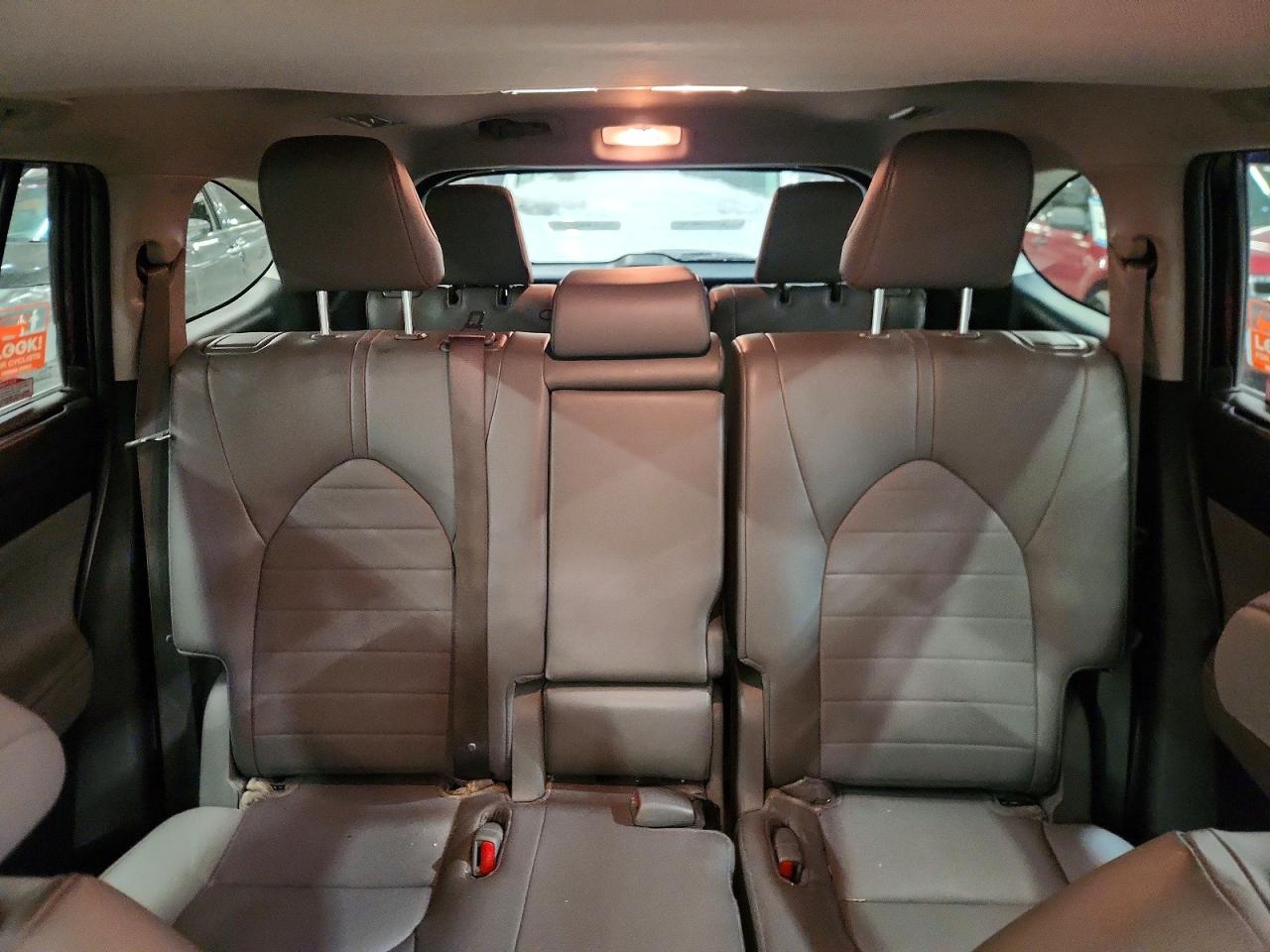 2022 TOYOTA HIGHLANDER HYBRID XLE photo 10