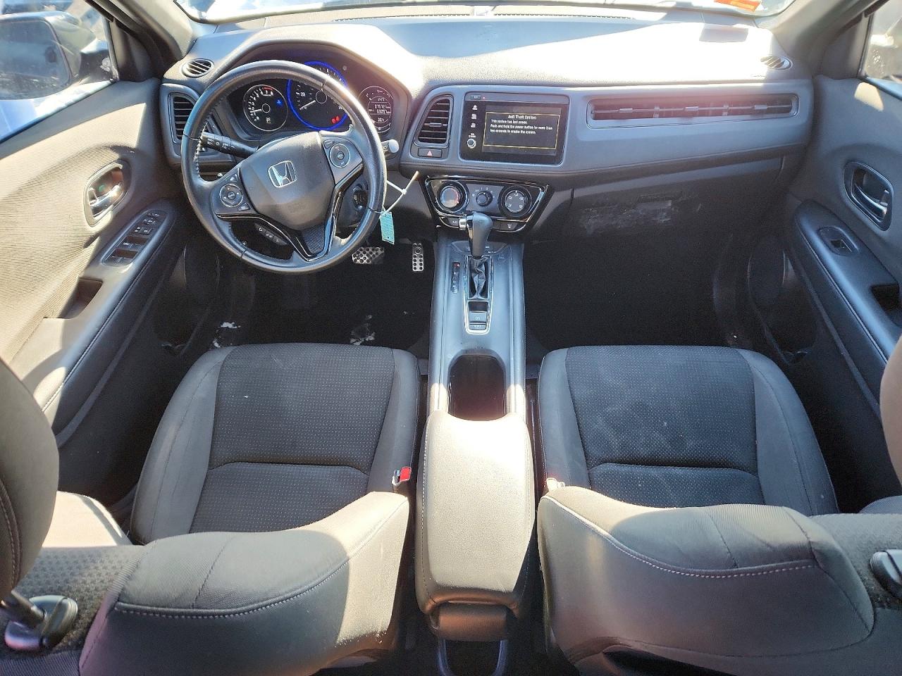 2019 HONDA HR-V SPORT photo 8