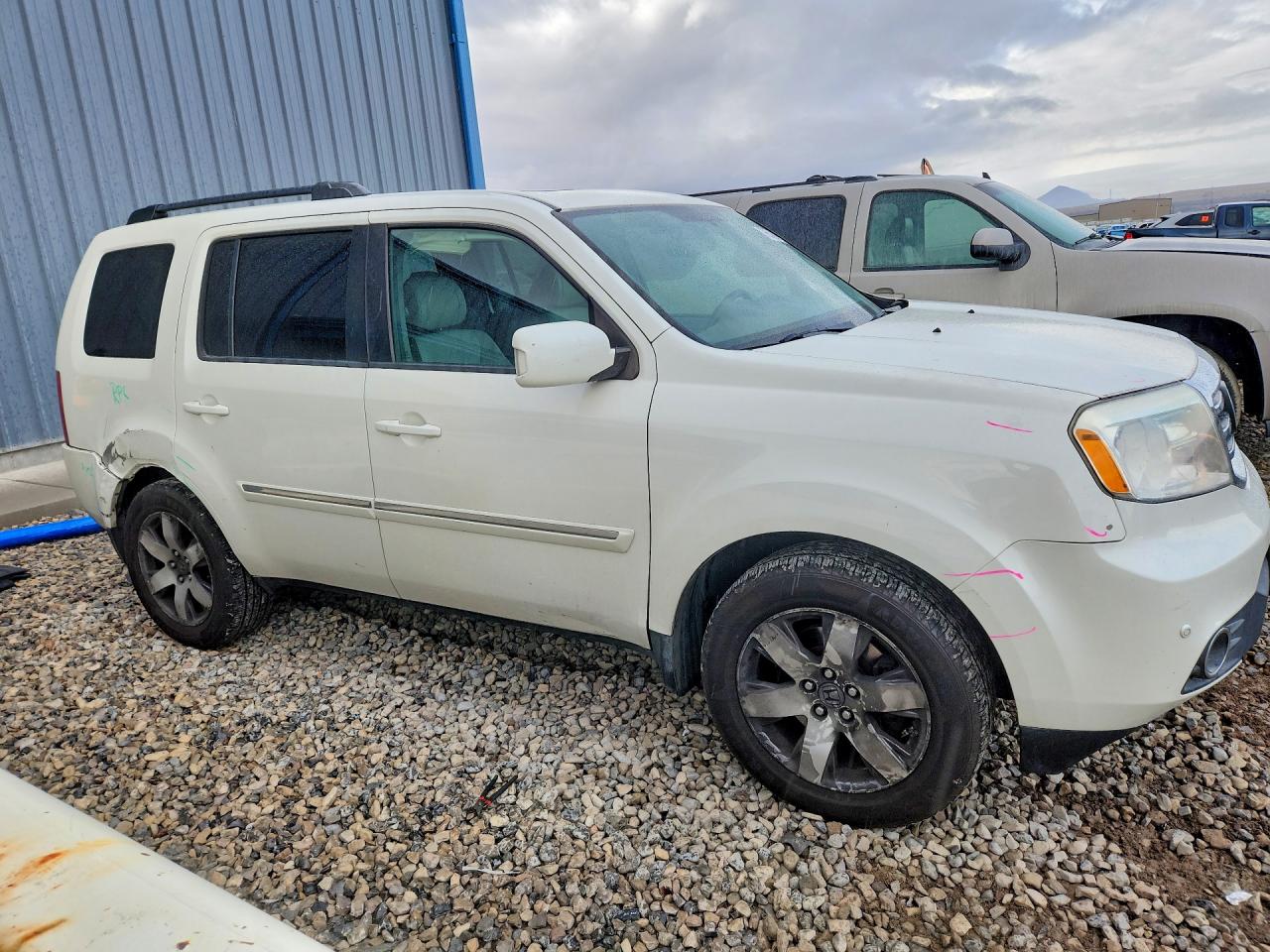 2013 HONDA PILOT TOURING photo 4