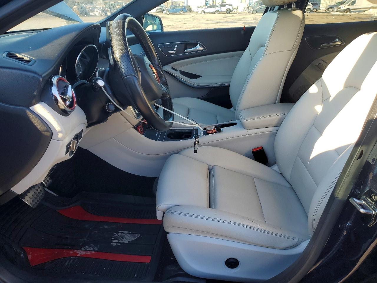 2019 MERCEDES-BENZ GLA 250 4MATIC photo 19