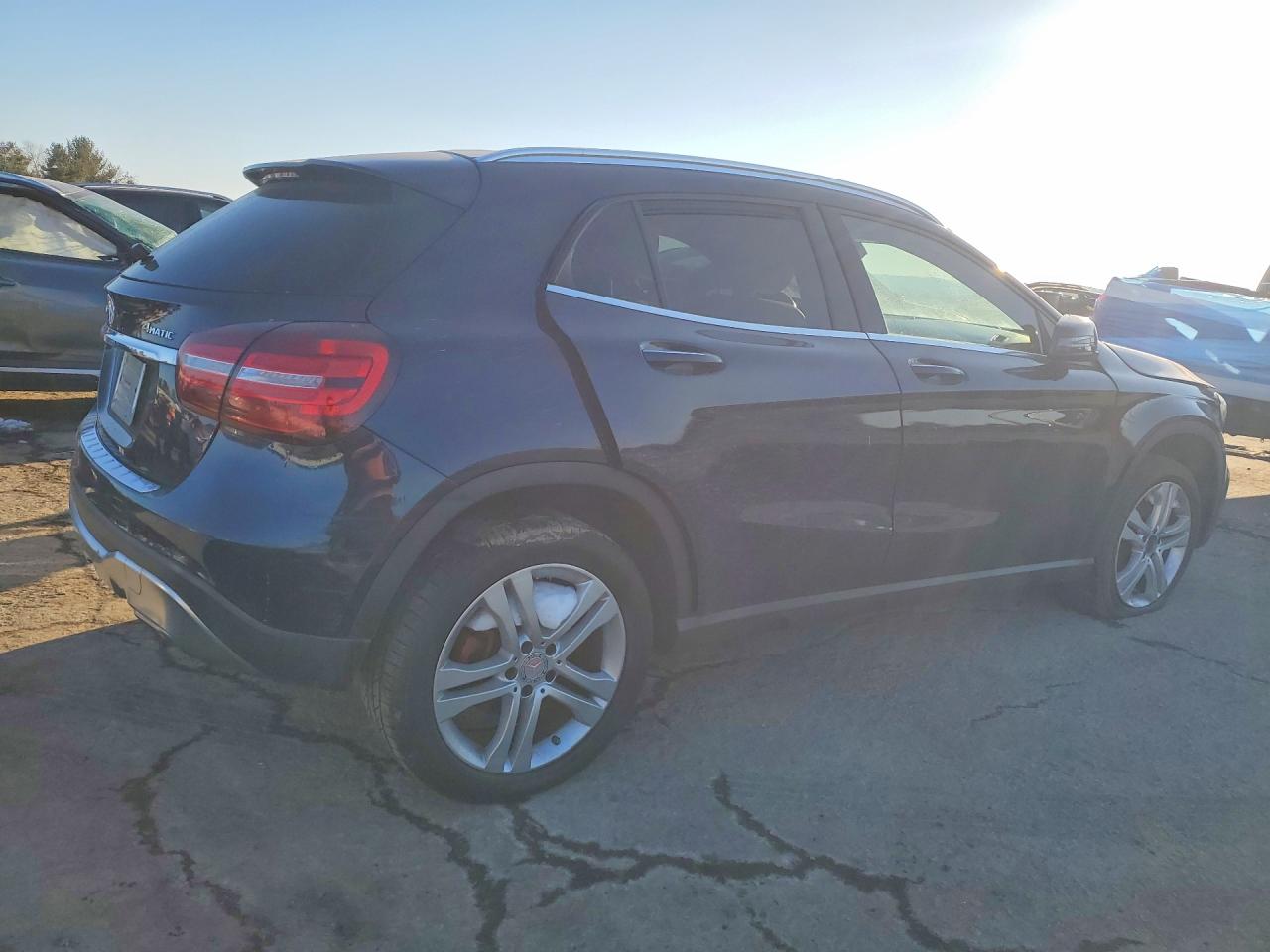 2019 MERCEDES-BENZ GLA 250 4MATIC photo 7