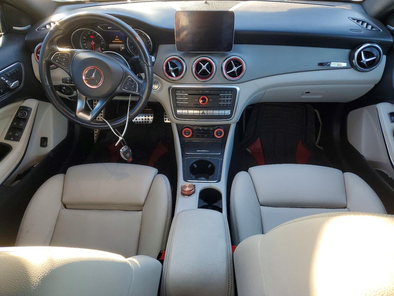 2019 MERCEDES-BENZ GLA 250 4MATIC photo 22