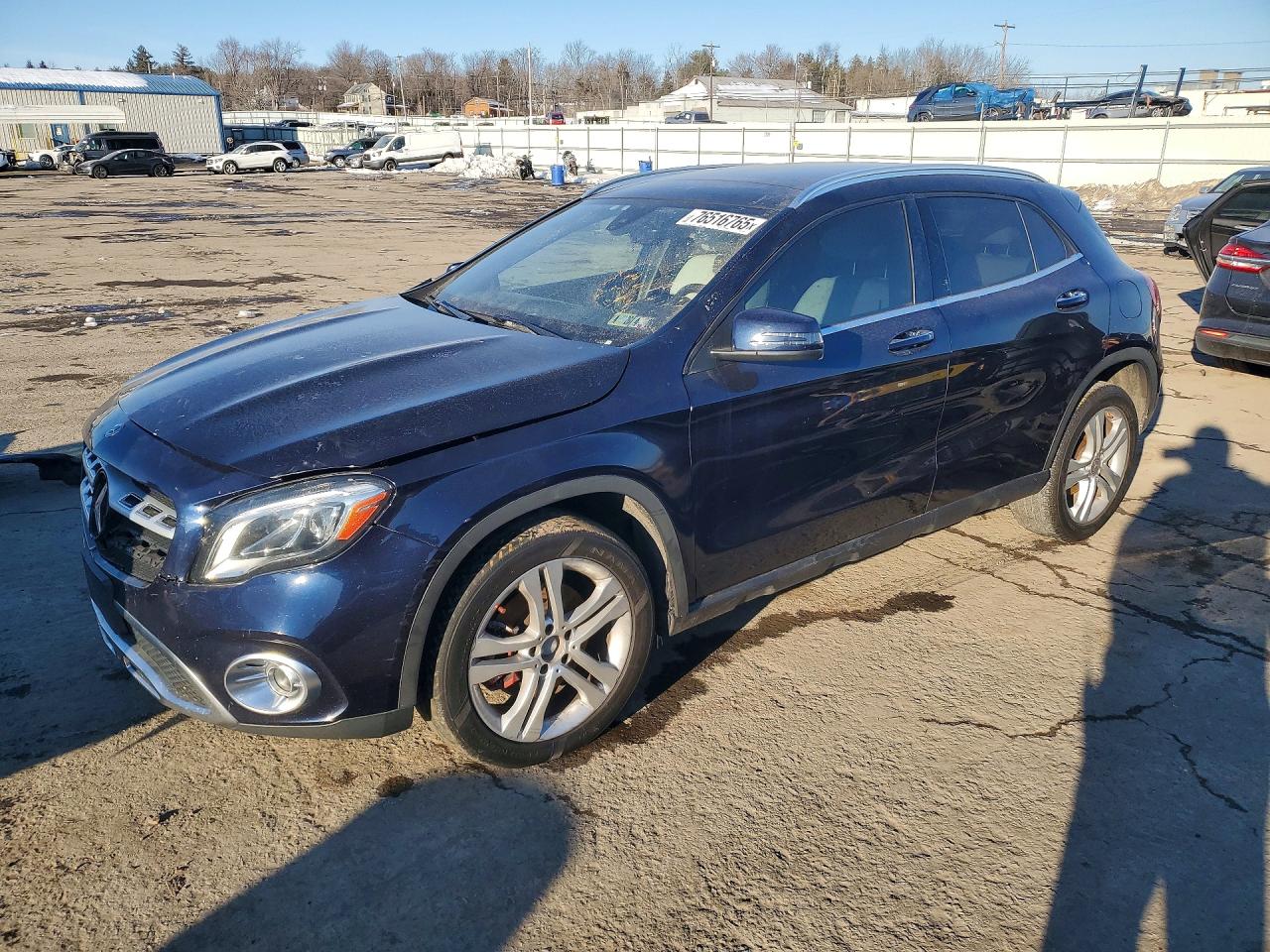 2019 MERCEDES-BENZ GLA