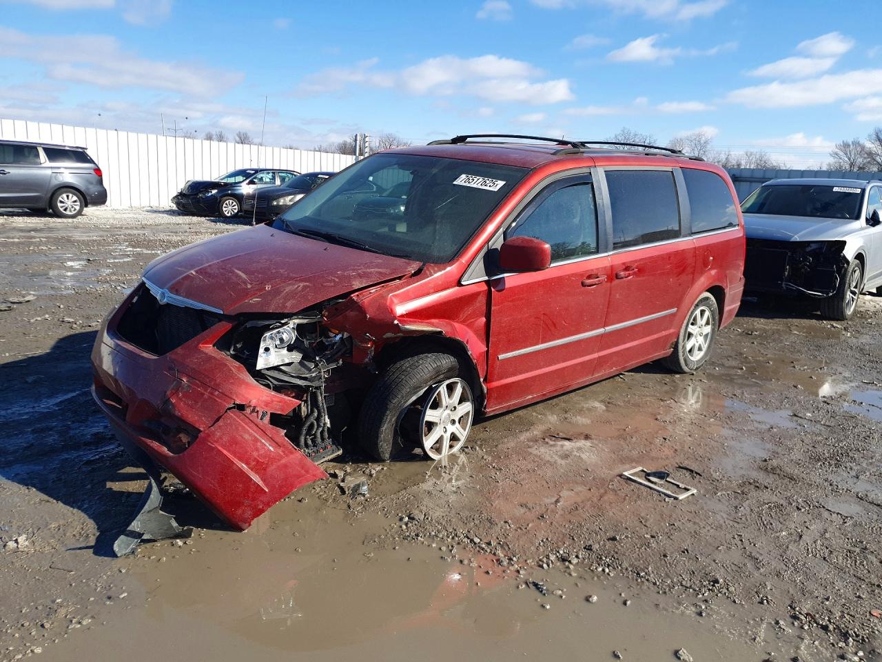 2010 CHRYSLER TOWN & COUNTRY