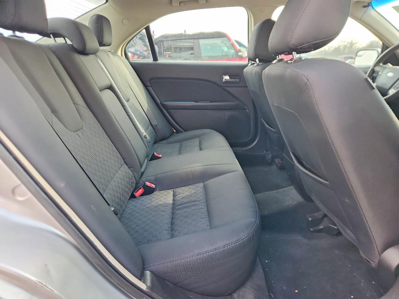 2012 FORD FUSION SE photo 28